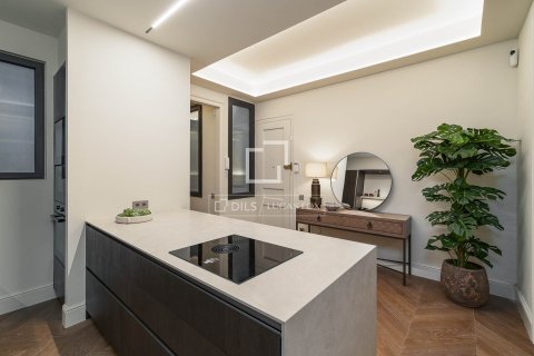 Apartamento en venta en Barcelona, España 3 dormitorios, 148 m2 No. 150690 - foto 14