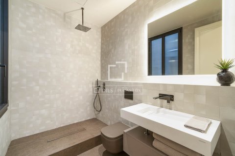 Apartamento en venta en Barcelona, España 3 dormitorios, 148 m2 No. 150690 - foto 19
