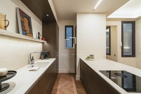 Apartamento en venta en Barcelona, España 3 dormitorios, 148 m2 No. 150690 - foto 11