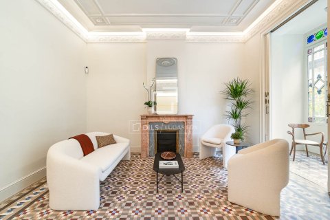 Apartamento en venta en Barcelona, España 3 dormitorios, 148 m2 No. 150690 - foto 5