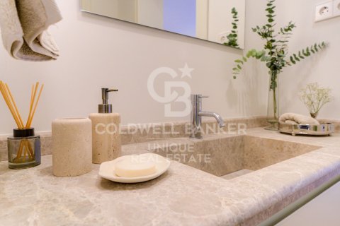 Apartamento en venta en Madrid, España 2 dormitorios, 212 m2 No. 159520 - foto 4