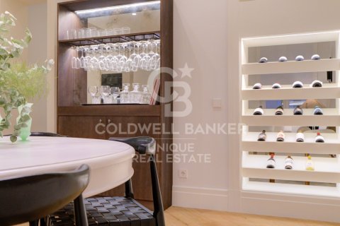 Apartamento en venta en Madrid, España 2 dormitorios, 212 m2 No. 159520 - foto 10