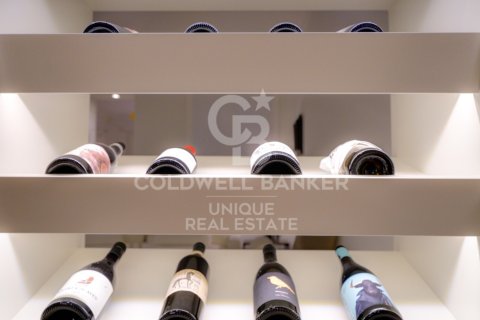 Apartamento en venta en Madrid, España 2 dormitorios, 212 m2 No. 159520 - foto 11