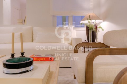 Продажа квартиры в Мадрид, Испания 2 спальни, 212м2 №159520 - фото 2