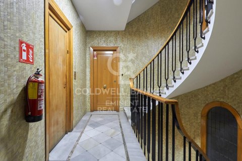 Продажа квартиры в Барселона, Испания 4 спальни, 283м2 №159519 - фото 9