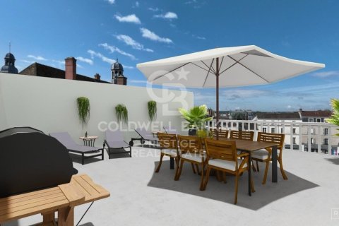 Penthouse for sale in Barcelona, Spain 6 bedrooms, 260 sq.m. No. 159517 - photo 1