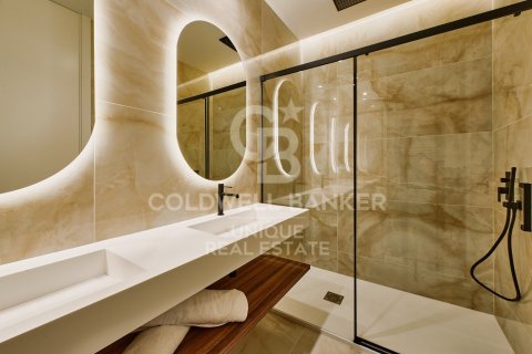 Продажа квартиры в Мадрид, Испания 3 спальни, 197м2 №159170 - фото 9