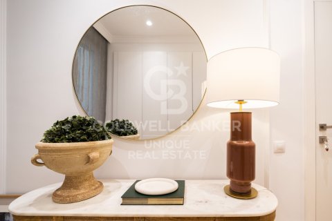 Продажа квартиры в Мадрид, Испания 3 спальни, 192м2 №159164 - фото 24