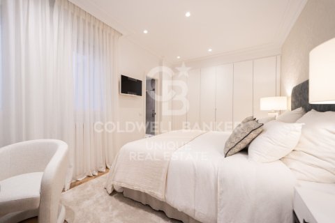 Продажа квартиры в Мадрид, Испания 3 спальни, 192м2 №159164 - фото 12