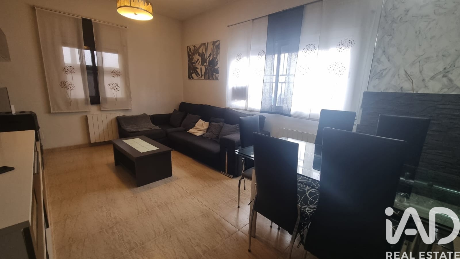 Māja Les Roquetes, Barcelona, Spānijā 4 istabas, 138 m2 Nr. 172422