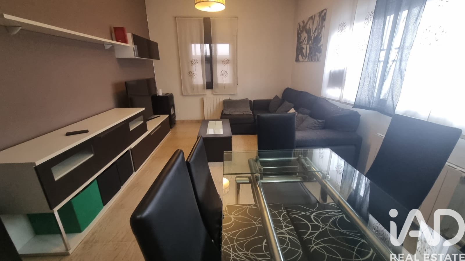 Māja Les Roquetes, Barcelona, Spānijā 4 istabas, 138 m2 Nr. 172422