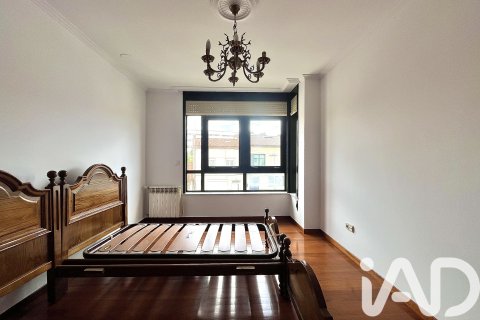 Radhus till salu i Santiago de Compostela, A Coruna, Spanien 4 sovrum, 270 kvm. Nr. 172425 - foto 27