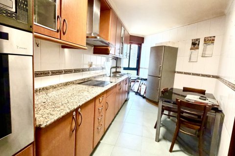 Appartamento in vendita a Arteixo, A Coruna, Spagna 3 camere da letto, 120 mq. N° 172427 - foto 7