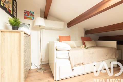 Radhus till salu i Castelldefels, Barcelona, Spanien 3 sovrum, 94 kvm. Nr. 172424 - foto 23