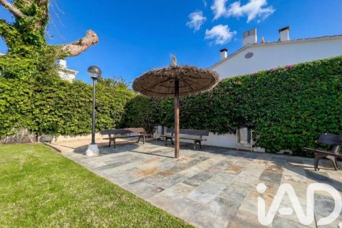 Radhus till salu i Castelldefels, Barcelona, Spanien 3 sovrum, 94 kvm. Nr. 172424 - foto 29
