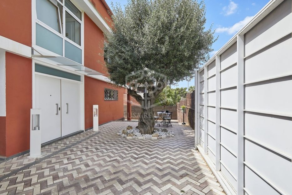 Huvila Castelldefels, Barcelona, Espanja 6 makuuhuonetta, 640 m2 No. 78323