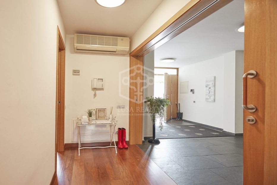 Huvila Castelldefels, Barcelona, Espanja 6 makuuhuonetta, 640 m2 No. 78323