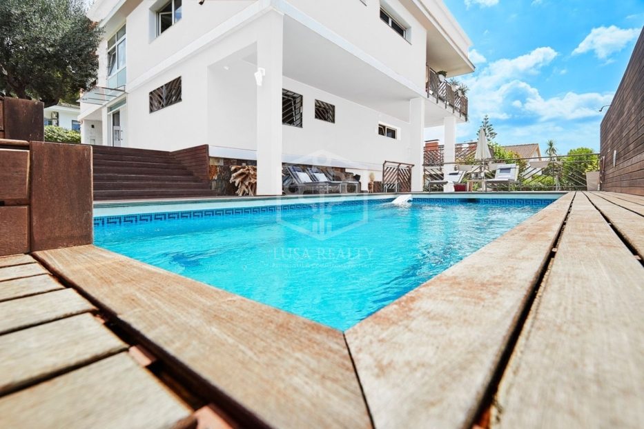 Huvila Castelldefels, Barcelona, Espanja 6 makuuhuonetta, 640 m2 No. 78323