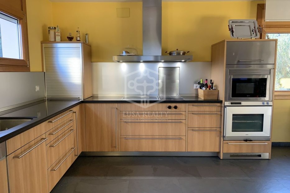 Huvila Castelldefels, Barcelona, Espanja 6 makuuhuonetta, 640 m2 No. 78323
