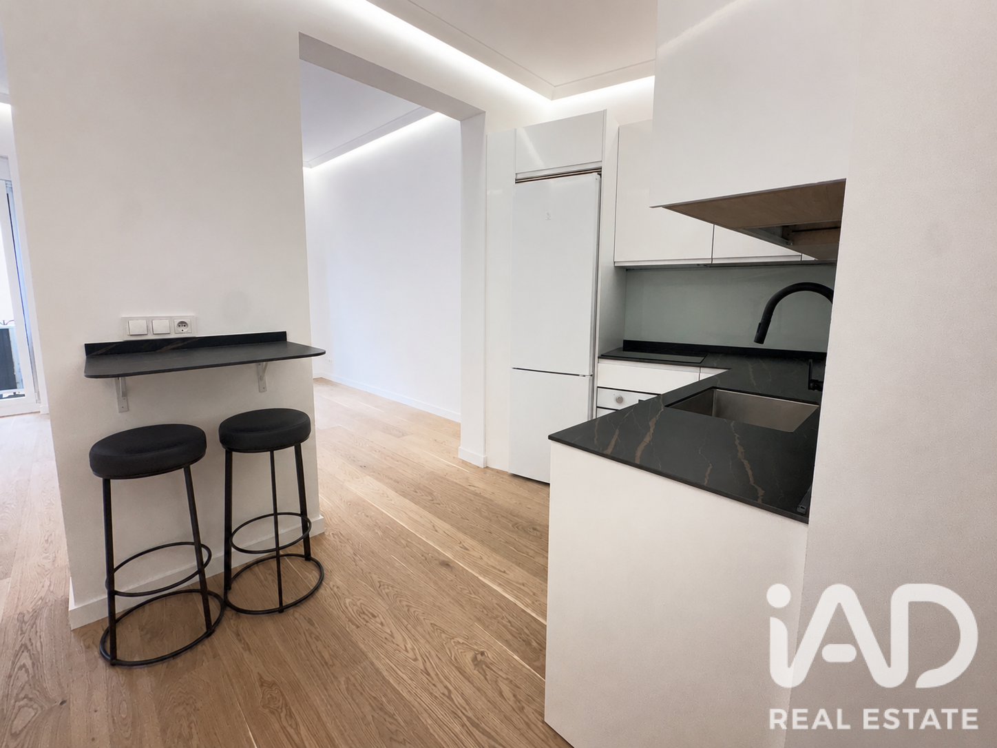Apartamento en Madrid, España 2 dormitorios, 70 m2 No. 195083