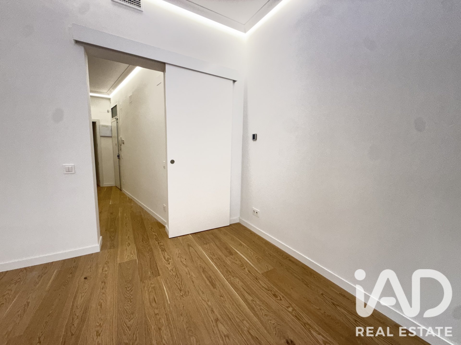 Apartamento en Madrid, España 2 dormitorios, 70 m2 No. 195083