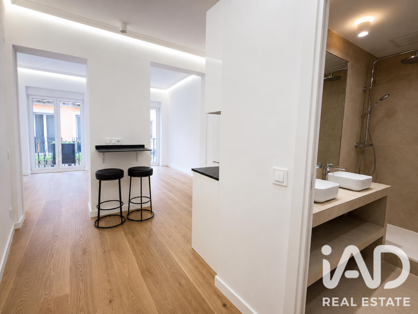 Apartamento en Madrid, España 2 dormitorios, 70 m2 No. 195083