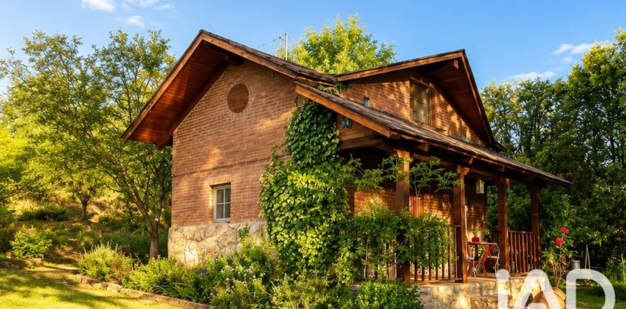 Дом в Аренас де Сан Педро, Авила, Испания 4 спальни, 224м2 №195103