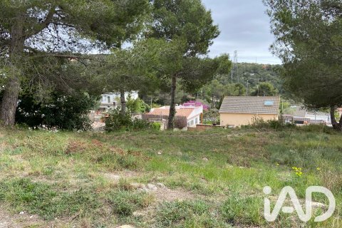 Tontti Canyelles, Barcelona, Espanja 500 m2 No. 195101