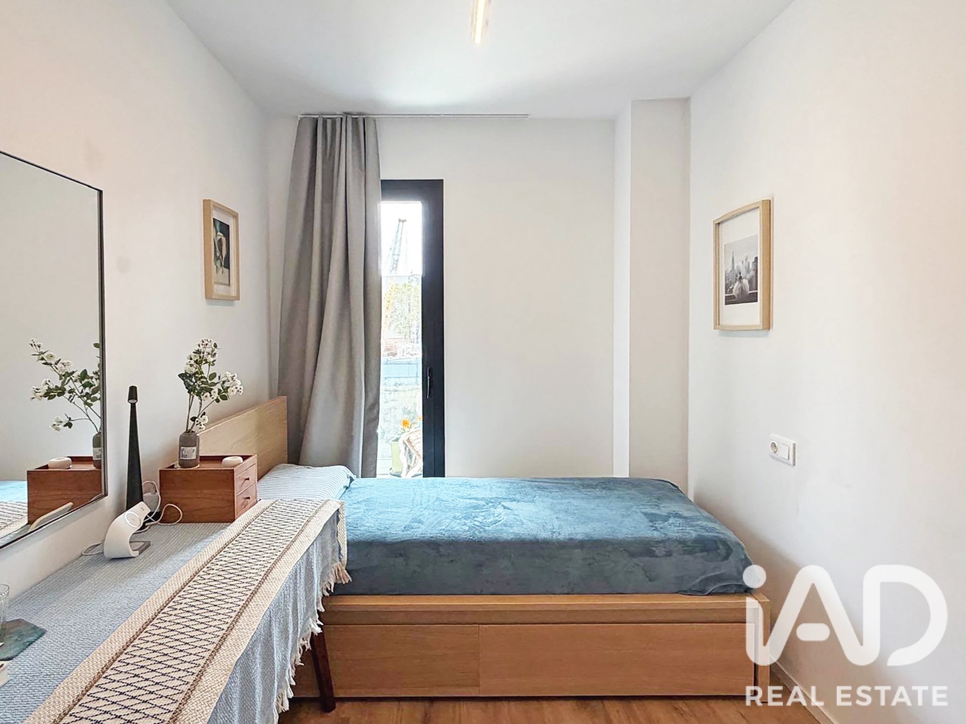 Wohnung in Barcelona, Spanien 2 Schlafzimmer, 61 m2 Nr. 195100