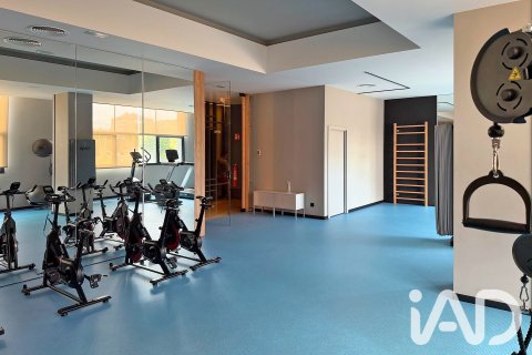 Продажа квартиры в Барселона, Испания 2 спальни, 61м2 №195100 - фото 23