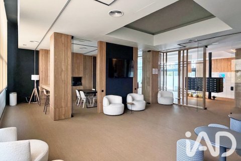 Продажа квартиры в Барселона, Испания 2 спальни, 61м2 №195100 - фото 20