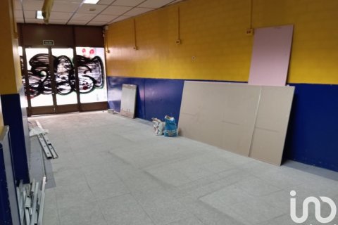 Lokal usługowy w Soria, Hiszpania 2 sypialnie, 580 mkw. nr 154122 – zdjęcie 2