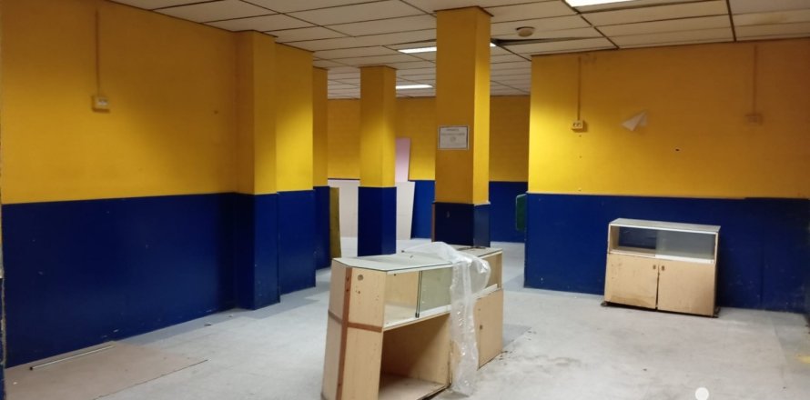 Lokal usługowy w Soria, Hiszpania 2 sypialnie, 580 mkw. nr 154122