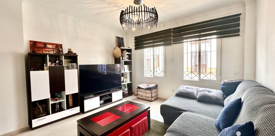 Дом в Лепе, Уэльва, Испания 4 спальни, 217м2 №154125