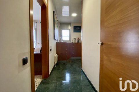 Продажа дома в Аргентона, Барселона, Испания 6 спален, 580м2 №154127 - фото 18