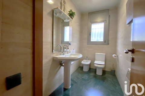 Продажа дома в Аргентона, Барселона, Испания 6 спален, 580м2 №154127 - фото 9