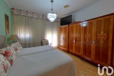 Penthouse w Balaguer, Lleida, Hiszpania 5 sypialni, 571 mkw. nr 154121 – zdjęcie 14