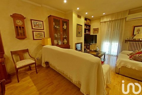 Penthouse w Balaguer, Lleida, Hiszpania 5 sypialni, 571 mkw. nr 154121 – zdjęcie 20