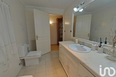 Penthouse w Balaguer, Lleida, Hiszpania 5 sypialni, 571 mkw. nr 154121 – zdjęcie 28