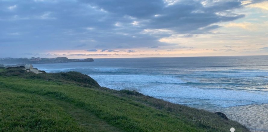 Tontti Miengo, Cantabria, Espanja 10117 m2 No. 154124