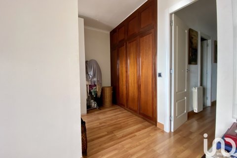 Dom w Sant Andreu de Llavaneres, Barcelona, Hiszpania 4 sypialnie, 222 mkw. nr 154123 – zdjęcie 19