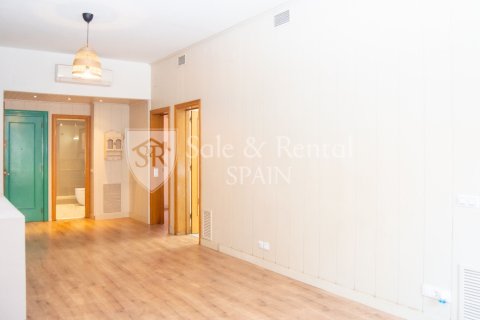 Huoneisto myytävänä Blanes, Girona, Espanja, 4 makuuhuonetta, 130 m2 No. 166397 - kuva 10