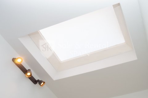 Huoneisto myytävänä Blanes, Girona, Espanja, 4 makuuhuonetta, 130 m2 No. 166397 - kuva 24