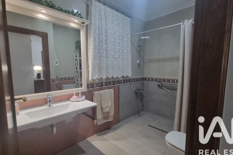 Apartamento en venta en Torrevieja, Alicante, España 3 dormitorios, 185 m2 No. 152805 - foto 17