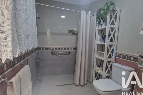 Apartamento en venta en Torrevieja, Alicante, España 3 dormitorios, 185 m2 No. 152805 - foto 18