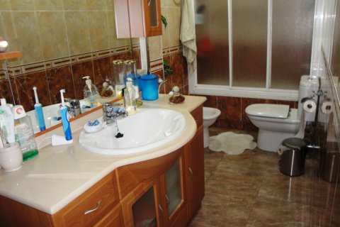 Wohnung zum Verkauf in Guardamar del Segura, Alicante, Spanien 3 Schlafzimmer, 99 m2 Nr. 183929 - Foto 12