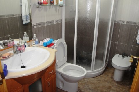 Wohnung zum Verkauf in Guardamar del Segura, Alicante, Spanien 3 Schlafzimmer, 99 m2 Nr. 183929 - Foto 6