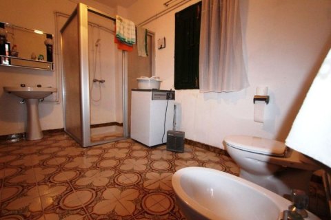 House zum Verkauf in Alicante, Spanien 3 Schlafzimmer, 200 m2 Nr. 183927 - Foto 16