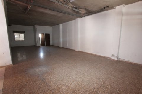 Commercial property à vendre à Guardamar del Segura, Alicante, Espagne, 200 m2 No. 183928 - photo 2