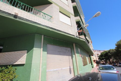Commercial property à vendre à Guardamar del Segura, Alicante, Espagne, 200 m2 No. 183928 - photo 7